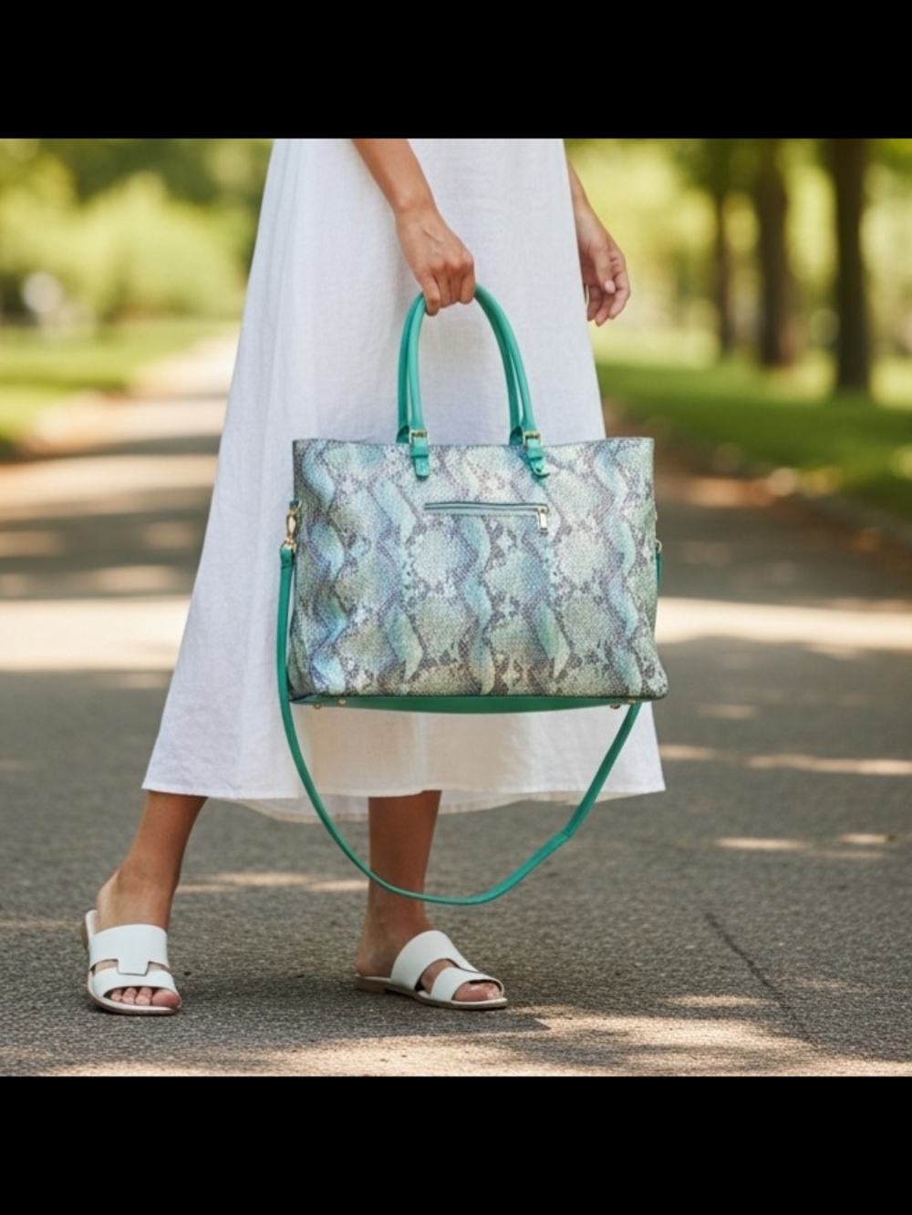 Turquoise Snake-Print Tote Bag with Teal Handles